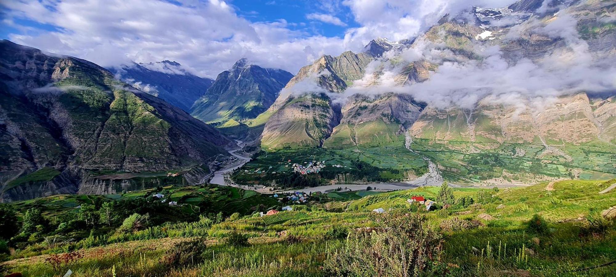 Beyond Rohtang Homestay